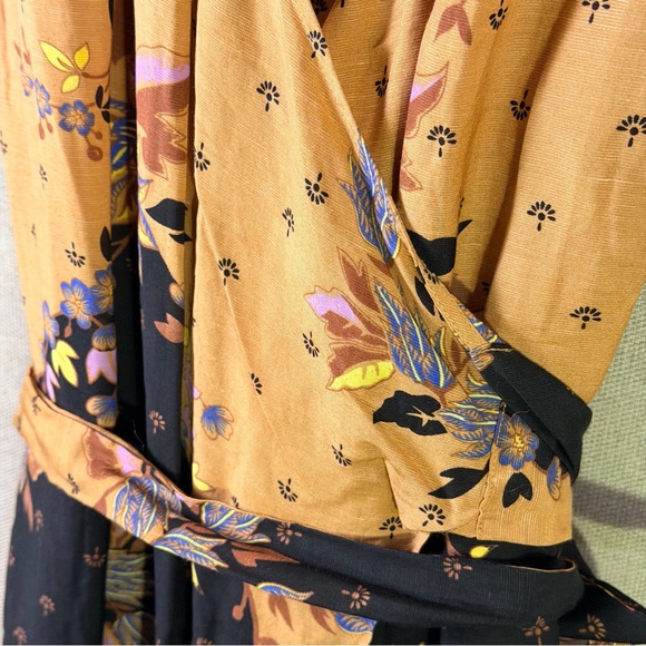 Scotch & Soda Floral Print Maxi Dress in Black and Mustard — Large - Picture 8 of 13